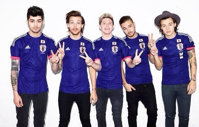 One Direction On The Road Again Tour Promo Pics Are Everything Cambio 