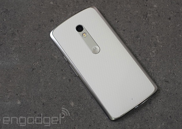 Moto X Play review: an unexciting phone with a huge battery
