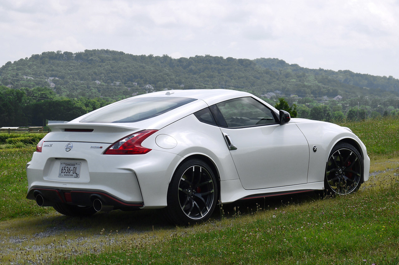 Nissan 370z in canada #8