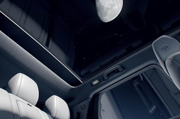 Land Rover Discovery Sport moonroof