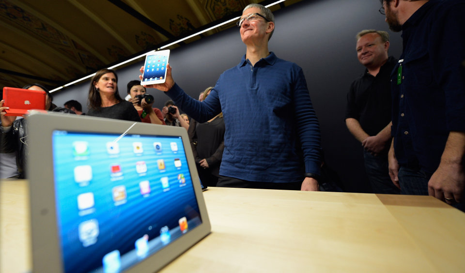 photo of Apple to pay $450 million in e-book price-fixing suit image