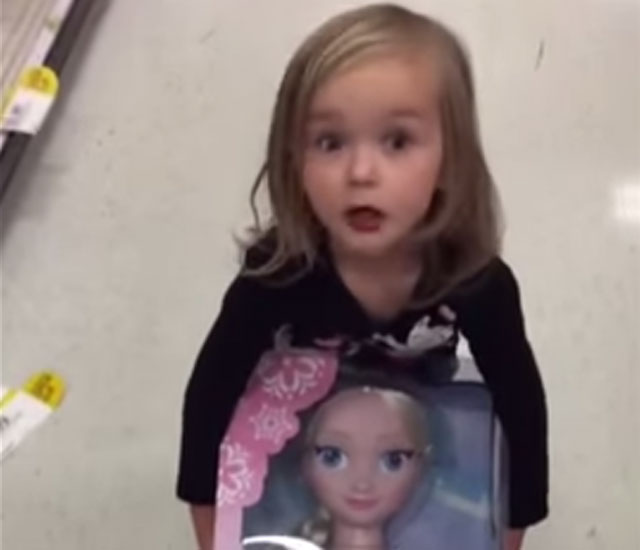 Let Her Go Frozen Fan Tries To Steal Giant Elsa From Shop But Dad Isnt Having Any Of It