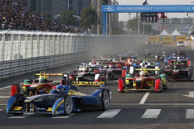 photo of Motorsports: Formula E will allow different batteries, motors in second season image