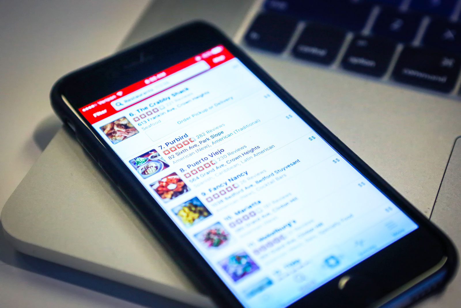 Yelp buys a company that helps you shrink restaurant wait times
