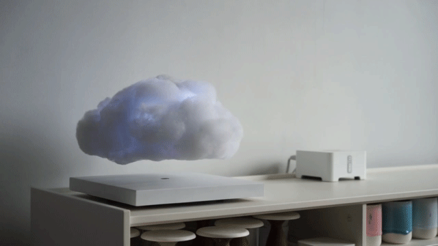 浮くミニチュア雷雲｢Floating Cloud 2.0｣発売。音に反応して｢幕電｣閃く､100個限定のハンドメイド品
