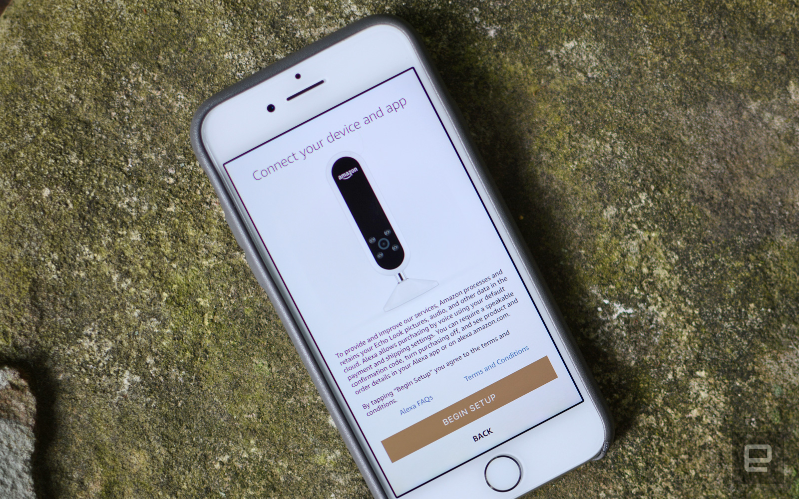 photo of Amazon's Echo Look app is ready for your fashionable selfies image