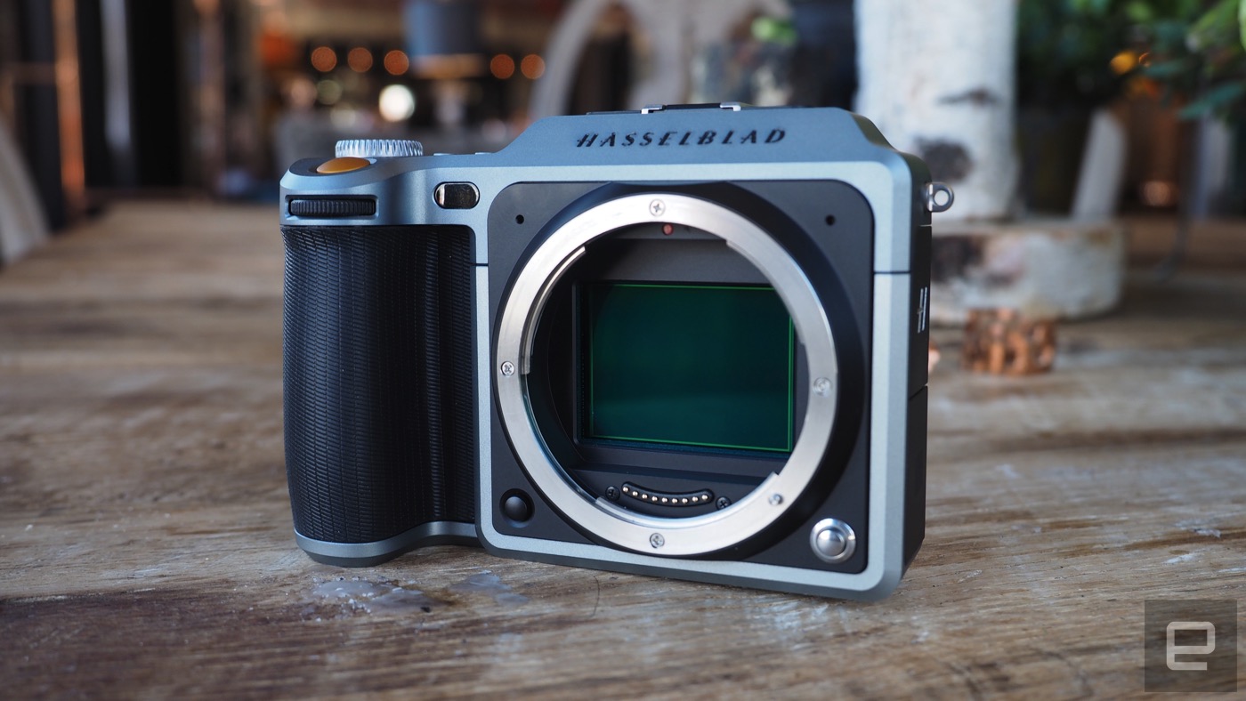 Hasselblad's X1D is a medium-format mirrorless camera