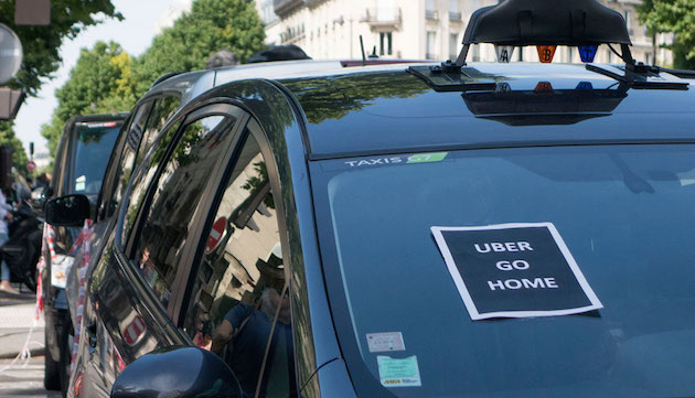 CEO de Uber Francia detenido por la policia