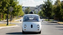 Google、｢コアラ顔｣の自動運転開発車を引退へ｡今後はハンドル･ペダルレスの完全自動運転車をメーカーとともに開発