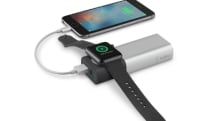 iPhoneとApple Watchが同時充電可能なモバイルバッテリー