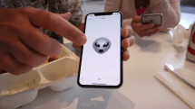 アップル技術者、娘が社内用iPhone Xの動画投稿で一発解雇。問題の映像は削除後も拡散