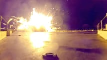 SpaceX､ロケット回収NGシーン総集編を公開。ド派手な爆発で振り返るロケット再利用への道