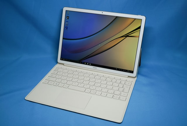ファーウェイMateBook Xレビュー。Uプロセッサだけどファンレスのスゴイ奴。第2世代で何が変わった？