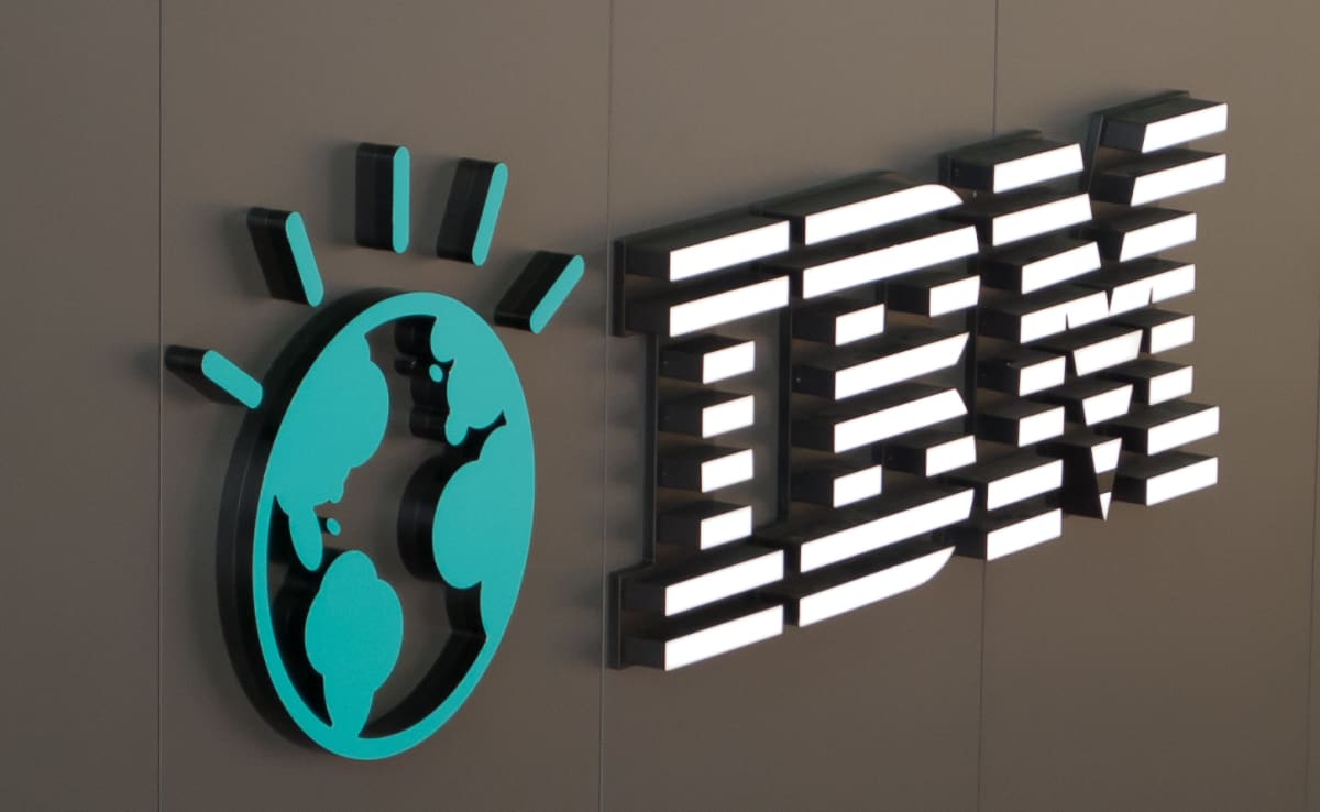 IBM allows Chinese Government to review source code: WSJ