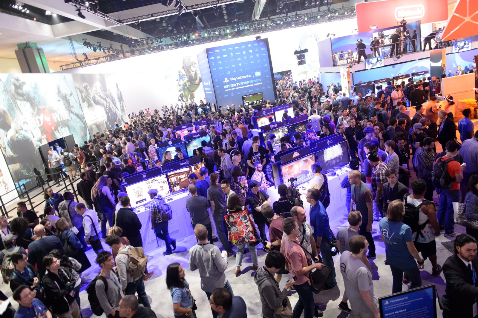 general-view-of-e3-electronic-entertainment-expo-2016-at-los-angeles-picture-id540423090