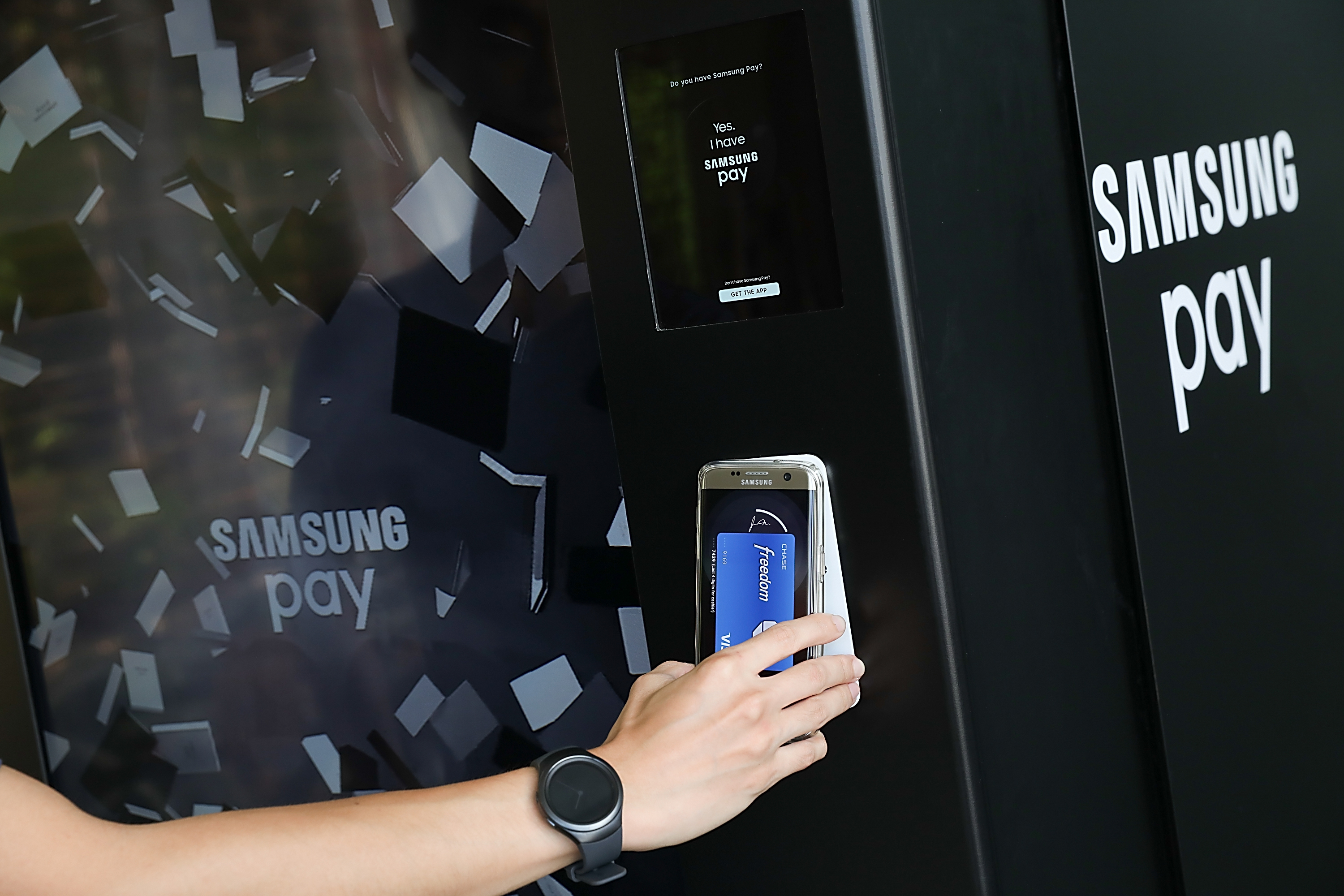 Samsung pay 2024 работает. Samsung pay. Day of service Samsung.