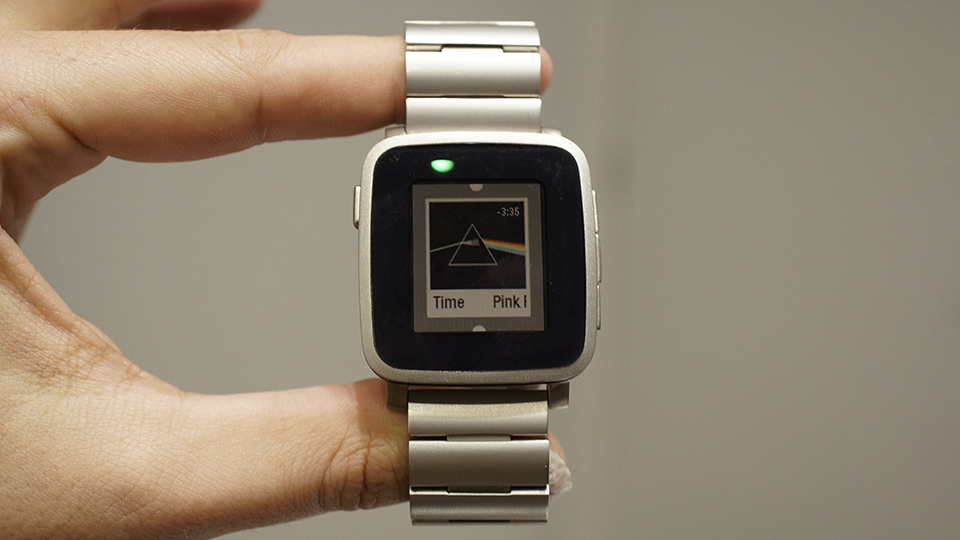 Pebble introduces a premium Steel version of its color smartwatch