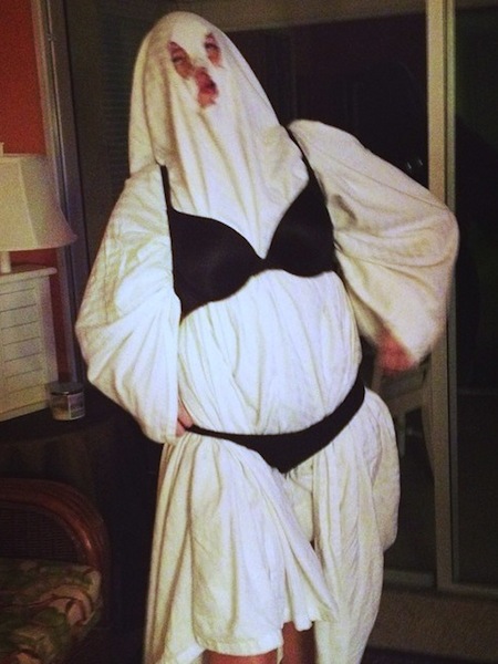 failed sexy halloween costumes, sexy halloween costumes gone wrong, sexy ghost