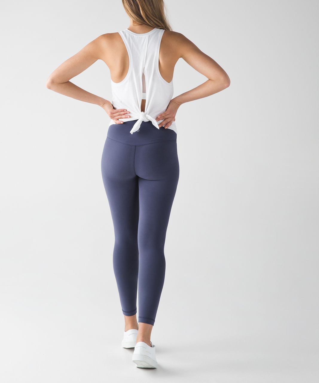 Reviews Of 14 Yoga Pants That Feel As Good As They Look