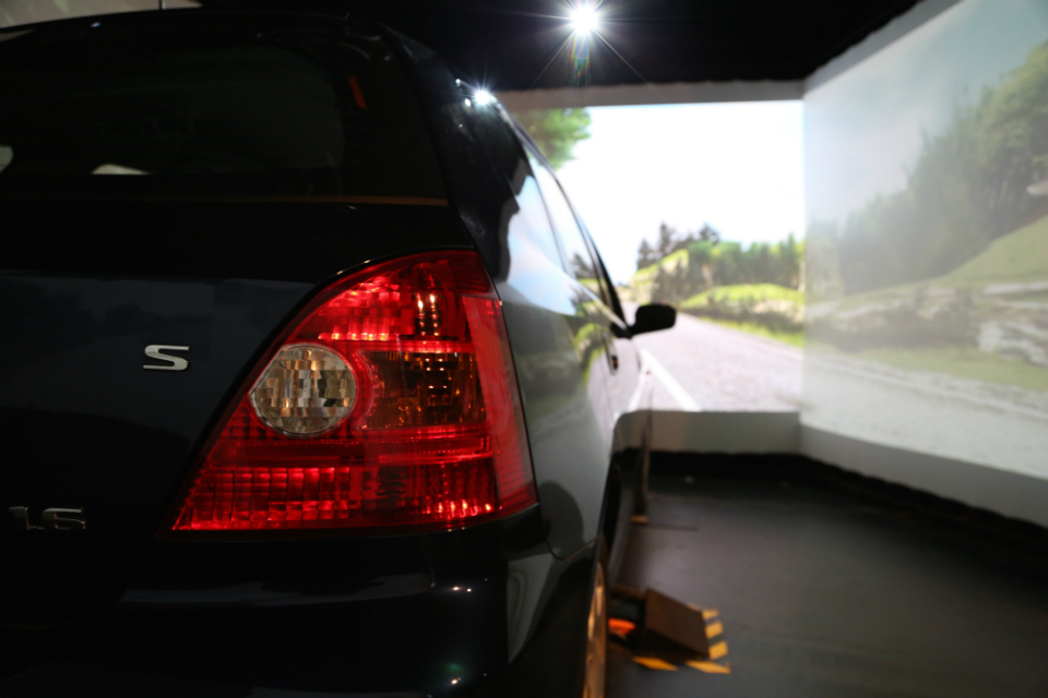 This simulator wants to solve a big problem with self-driving cars: you