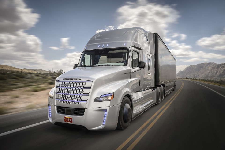 The first self-driving big rig licensed to operate in the US