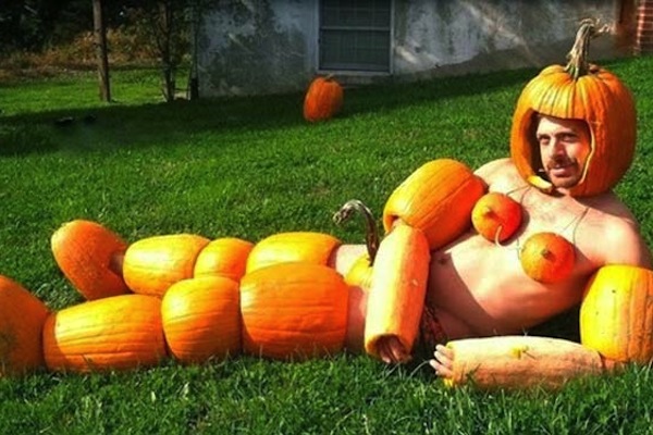 failed sexy halloween costumes, sexy halloween costumes gone wrong, sexy pumpkin man