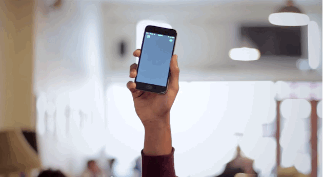 Find your pals in a crowd with this flashing phone app