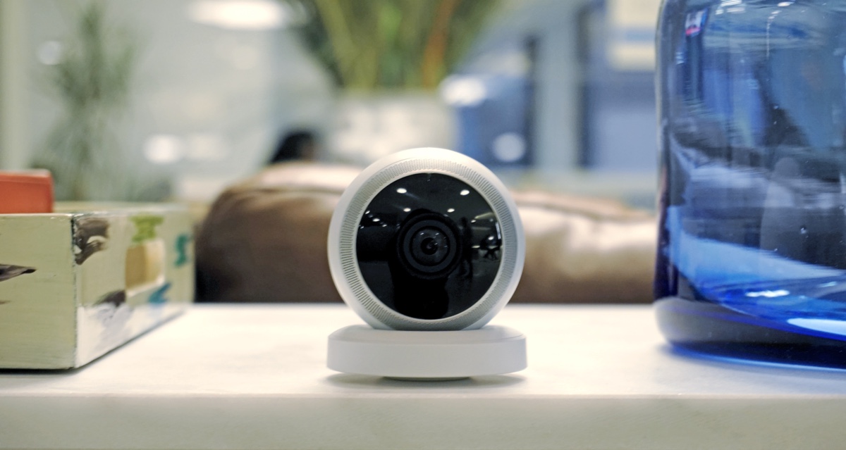 undergrundsbane bryst Registrering Logitech's Circle camera is a portable Dropcam-killer | Engadget