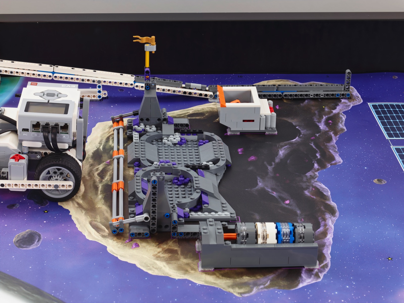 Lego League returns to with two robotics kits for competitions Engadget