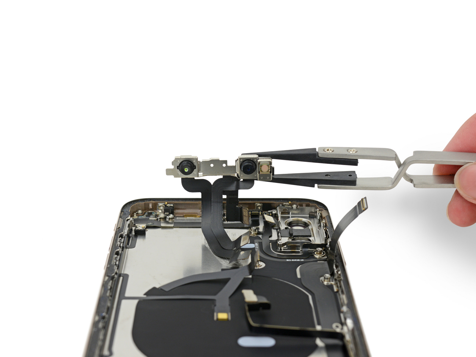iFixitがiPhone XSの分解レポート公開 カメラのセンサーサイズは3割増 
