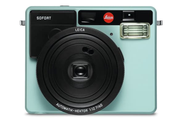 ライカが3万4000円のインスタントカメラ Leica Sofort を発表 セルフィーモードも搭載 Engadget 日本版