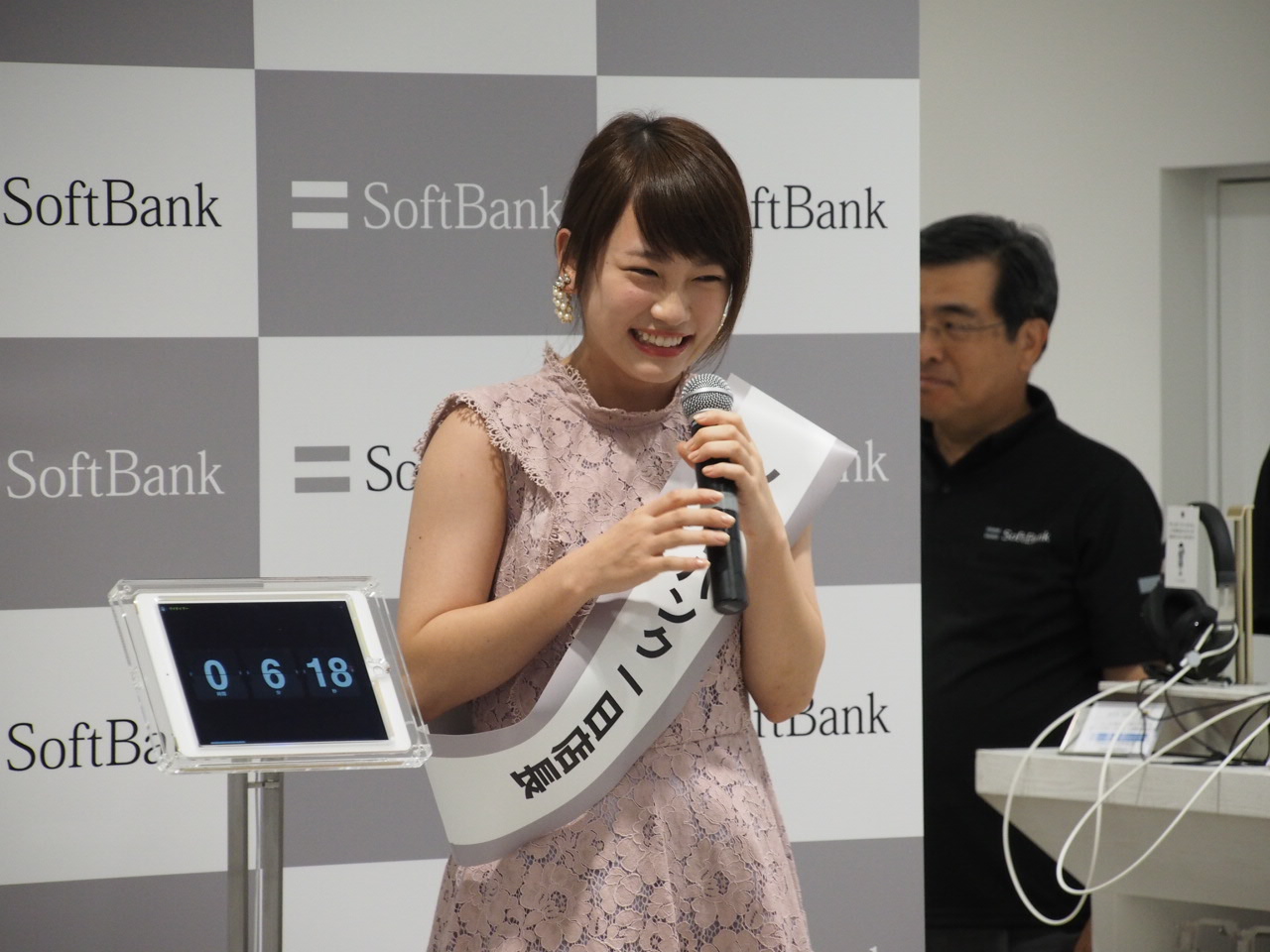 写真と動画で見るiphone 6s 6s Plus発売イベント 有村架純に高畑充希 川栄李奈と豪華ゲストが並ぶ Engadget 日本版