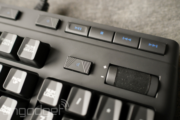 罗技g910 Orion Spark 游戏用机械键盘评测