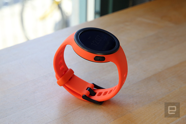 Moto Sport review: Solid smartwatch, workout tool |