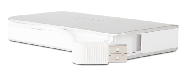 Moshi IonBank 5K with Lightning Connector