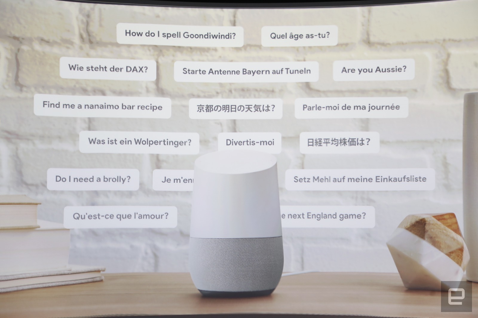 Google Homeは国内で今週発売 新製品ミニも同時 アシスタントが喋るスマートスピーカー Engadget 日本版