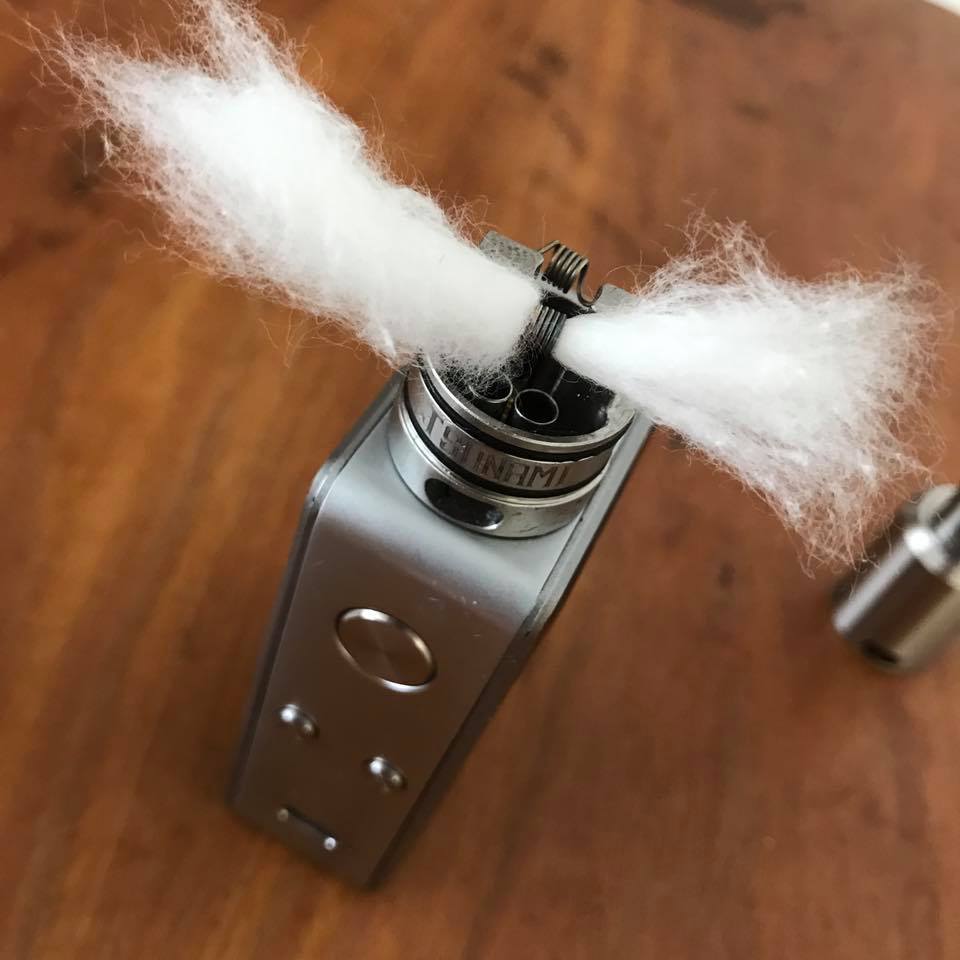 Iqos プルーム テック グローよりマニアックで爆煙 ミニ四駆みたいな電子タバコ Vape ってなんだ 世永玲生 Engadget 日本版