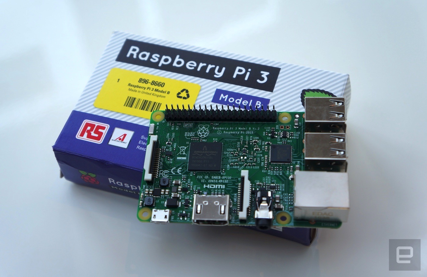 Raspberry Pi 3 換上64 位元處理器，而且還內建了Wi-Fi - Engadget 中文版