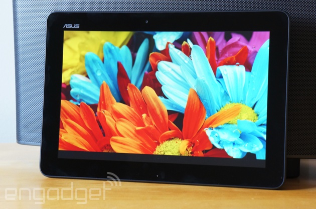ASUS Transformer Pad TF103C showing a purty picture