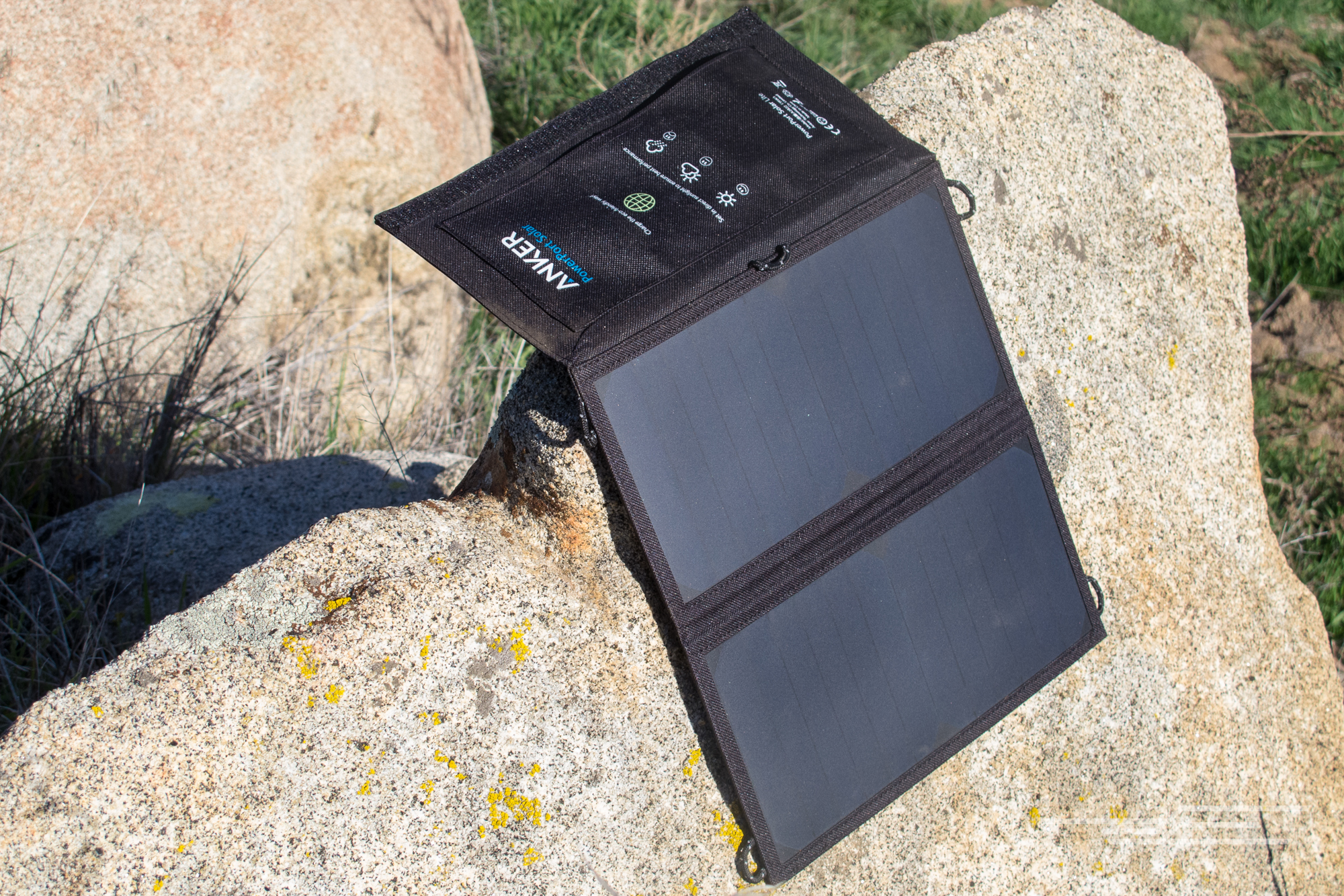 The portable solar battery charger | Engadget