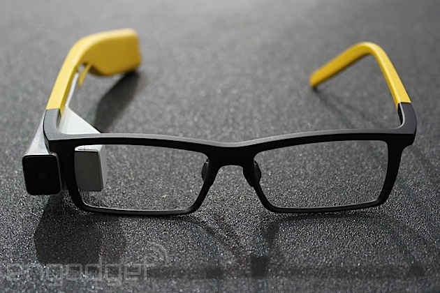 Lumus' latest wearable computer looks like Google Glass, but sports a thinner prism and a traditional frame (video)