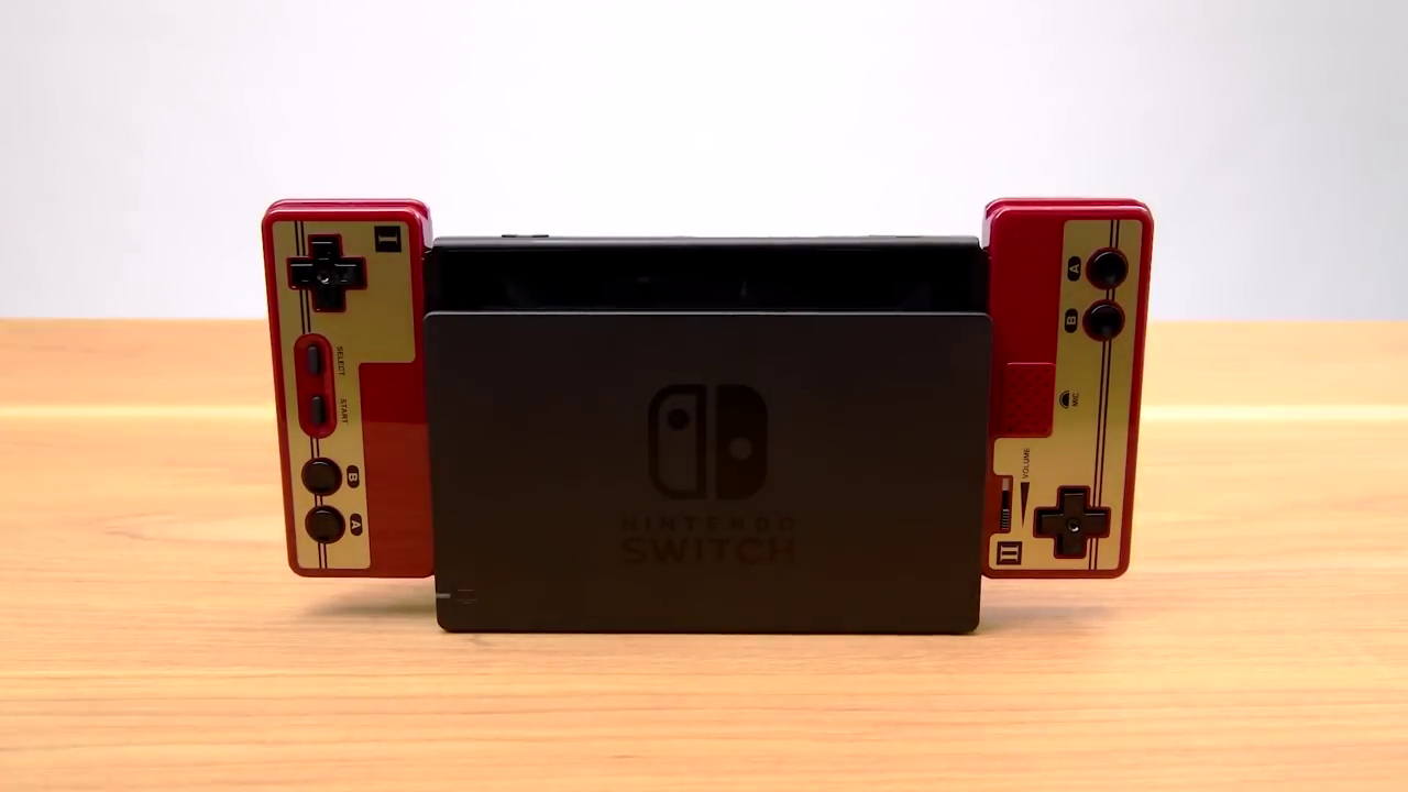 スイッチ用「ファミリーコンピュータ コントローラー」発表。Nintendo Switch Online加入者に限定販売 - Engadget 日本版
