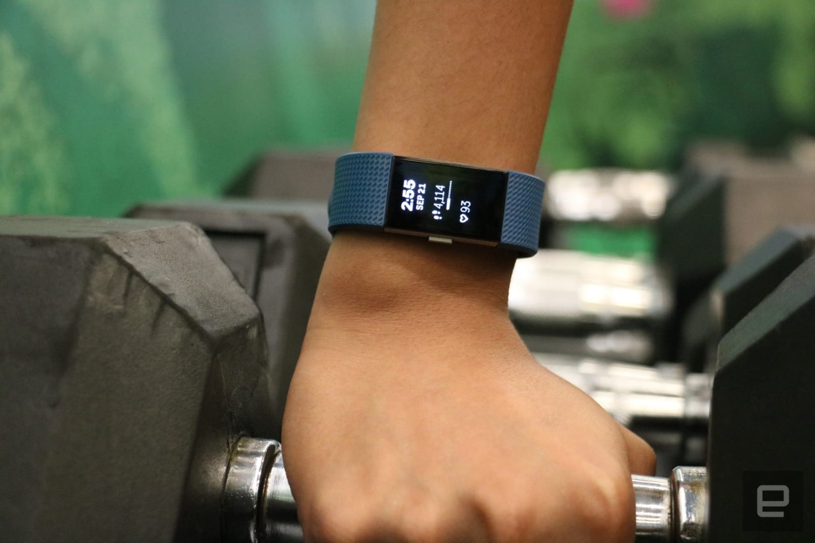 The Fitbit Charge upgrades are incremental, but necessary Engadget