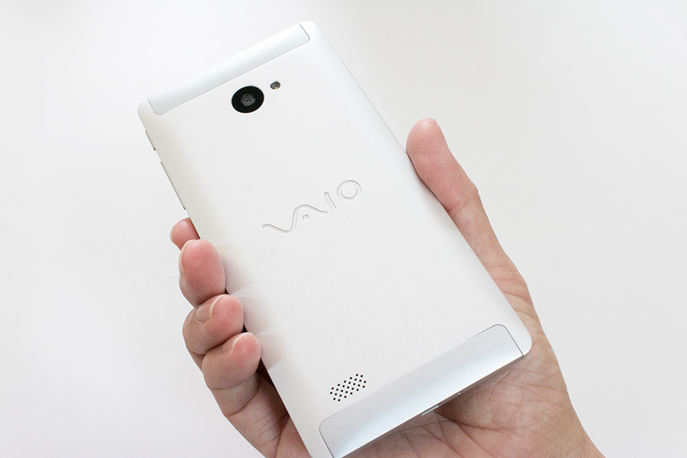 Vaio Phone Biz開封の儀 この端末の魅力を最大限引き出すにはosとアプリの成熟が不可欠 Engadget 日本版
