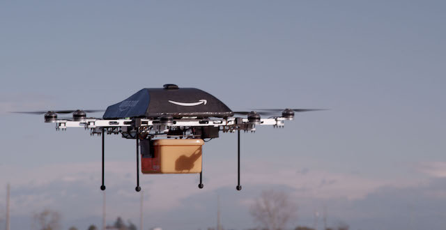 Amazon Prime Air-Drohne in der Luft