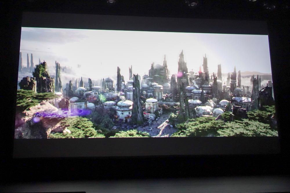 D23 Expo 15詳報 ディズニー ランドに待望の スター ウォーズ エリア 何ができる Engadget 日本版