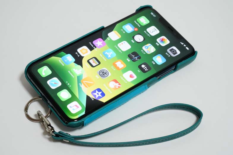 Iphone 11 Pro Max用の Rakuni が登場 本体カラーにマッチしたグリーンとの調和が最高 Engadget 日本版