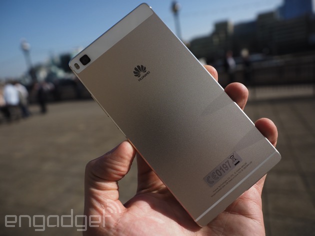 Prelude Panda smaak Huawei's flagship P8 smartphone is all about the fancy camera | Engadget
