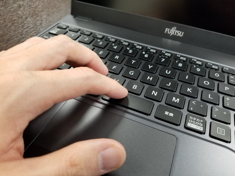 Lifebook Uh 購入者の多くが かな無し を選択 設計思想に逆らった奇跡のタイピングマシン誕生の瞬間 Engadget 日本版
