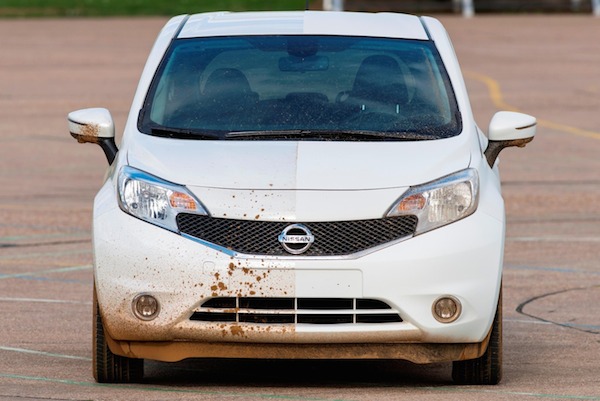 ¿Un automóvil capaz de limpiarse solo? Con Nissan es posible (video)